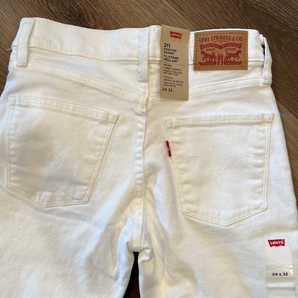 💢SOLD💢Levi’s 311 shaping skinny jeans - Picture 5 of 6